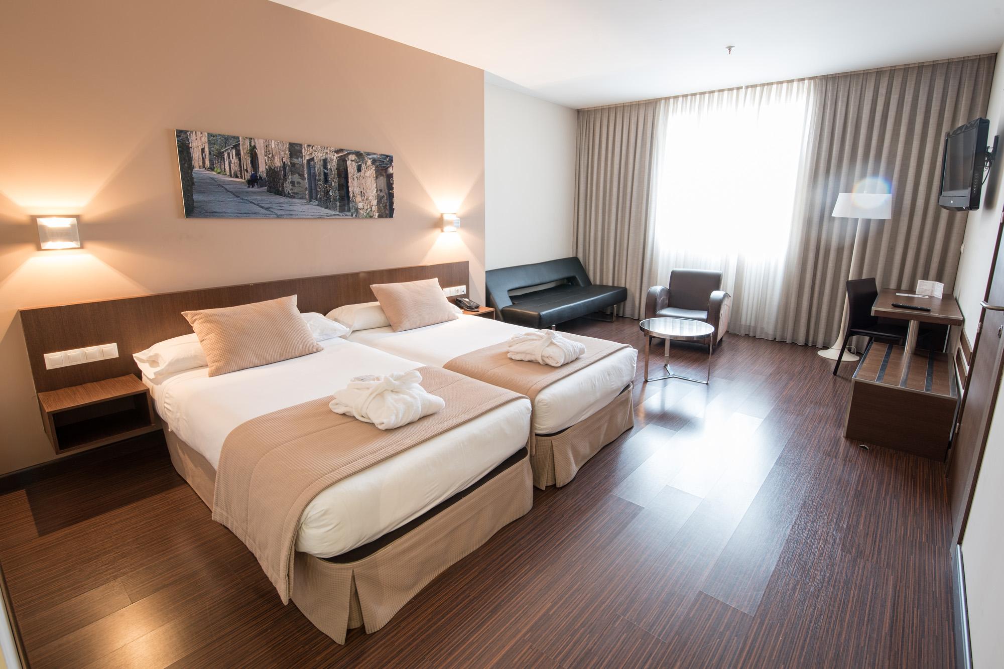 Hotel Abad San Antonio 4*