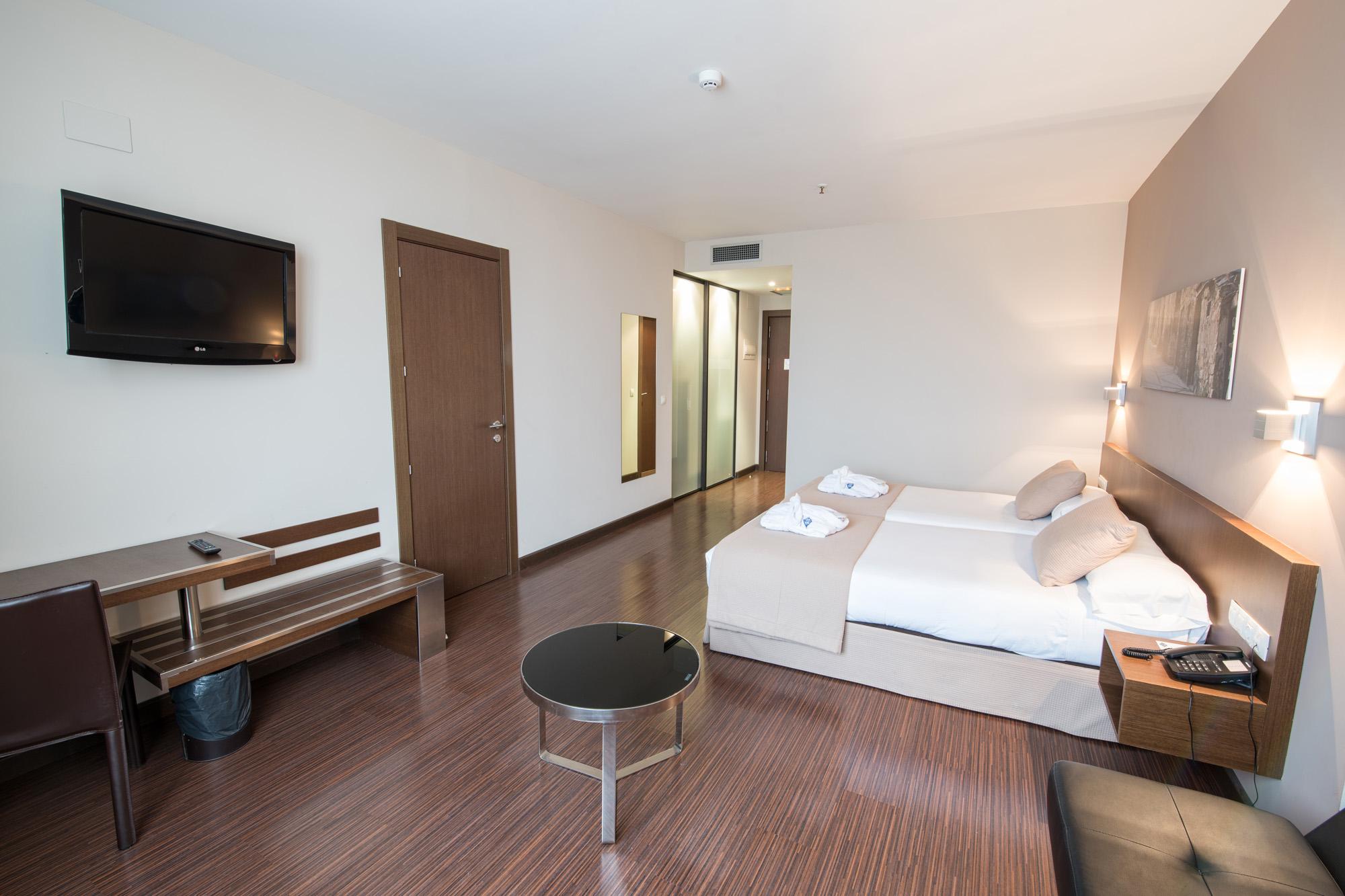 Abad San Antonio 4* León