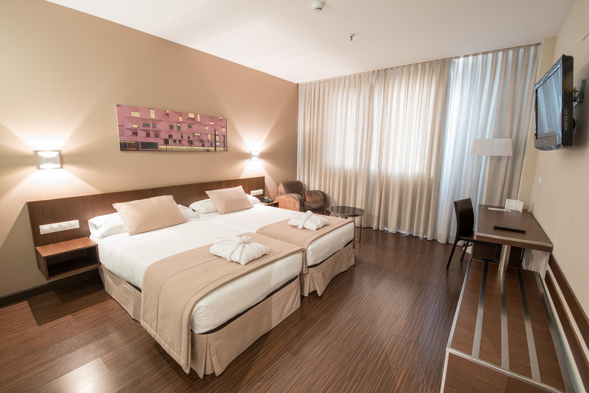 Abad San Antonio 4* León