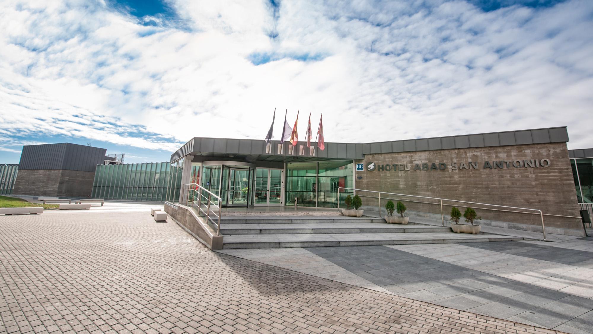 Abad San Antonio Hotel 4*