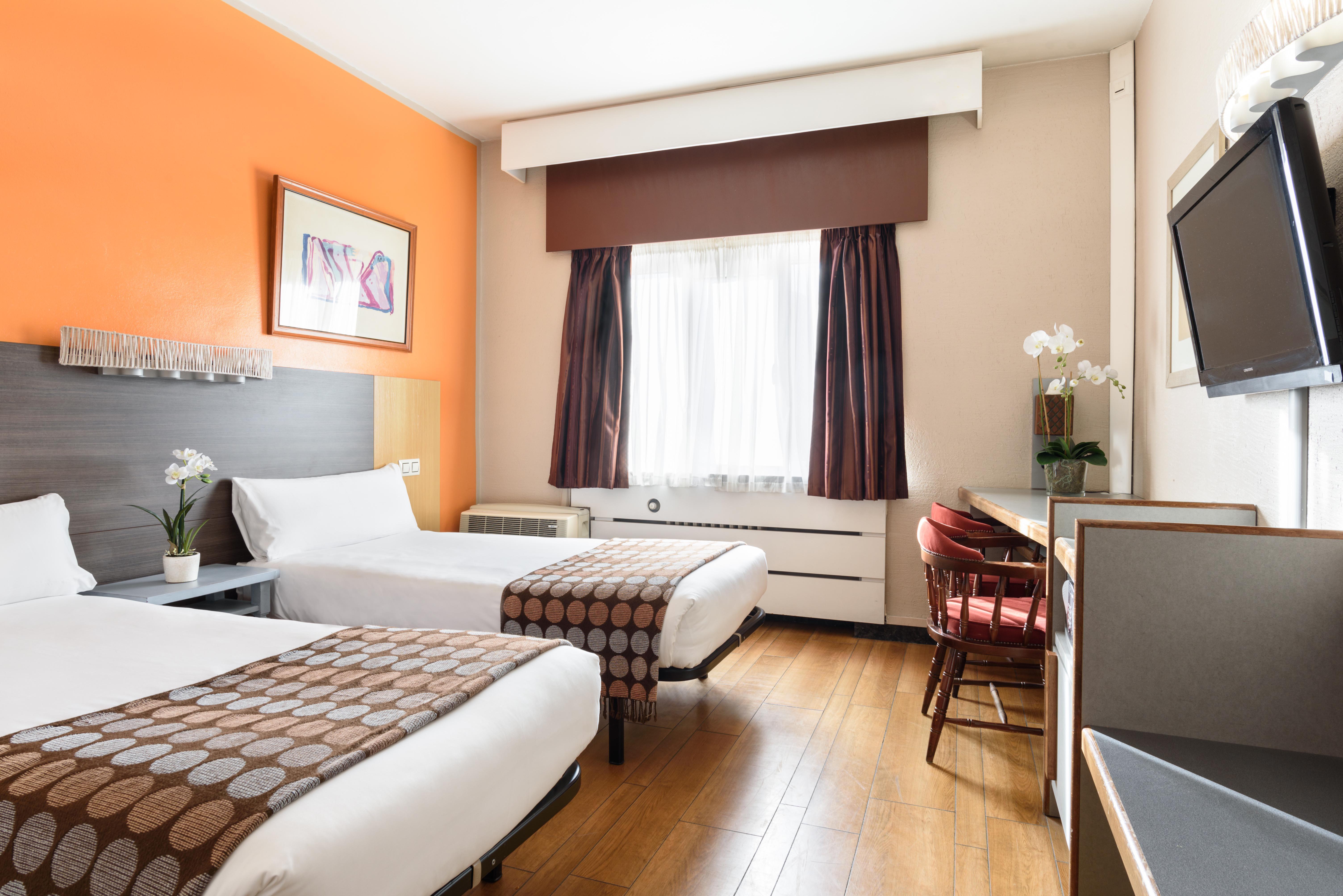 Crisol Quindós Hotel