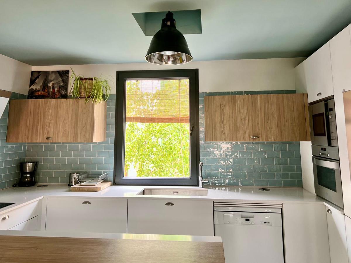 Holiday home Housing Unifamiliar Con Patio A 100 Metros De La Catedral Leon
