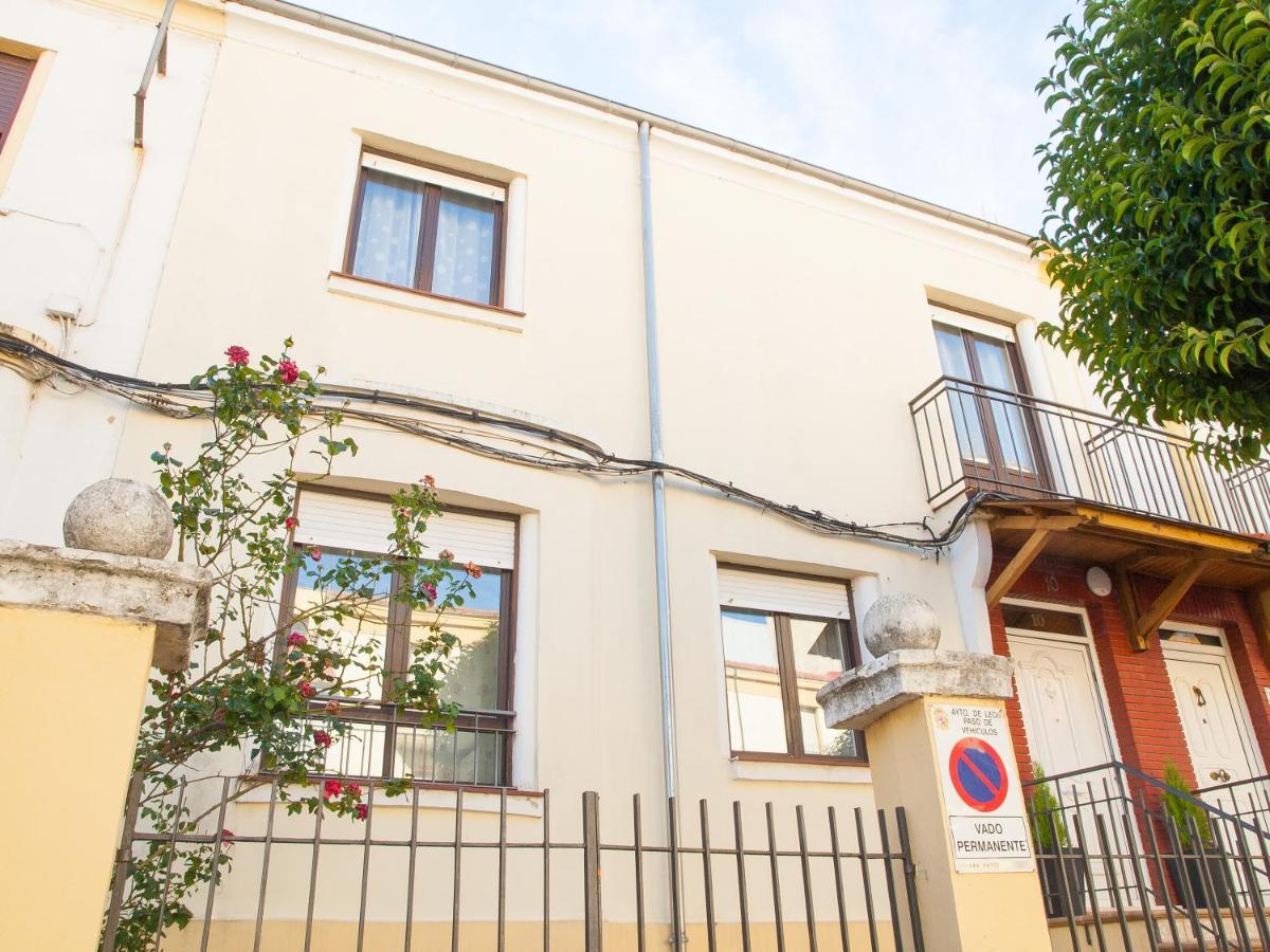 Preciosa Casa -jardín San Mateo León