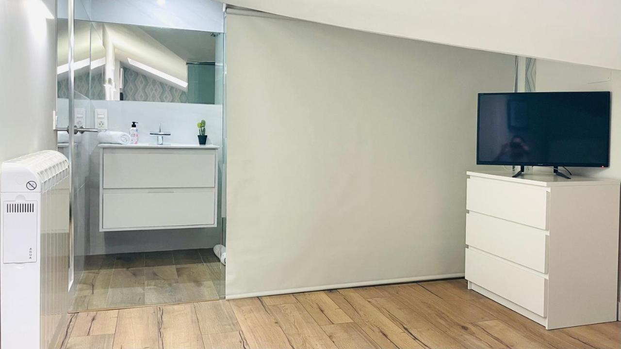 Milo Ordono Apartment