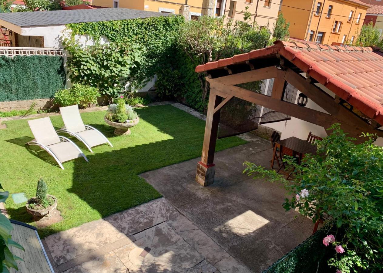 Casa Palomera - Casa Completa Con Jardín, Gimnasio Y Garaje Privados Сasa de vacaciones León