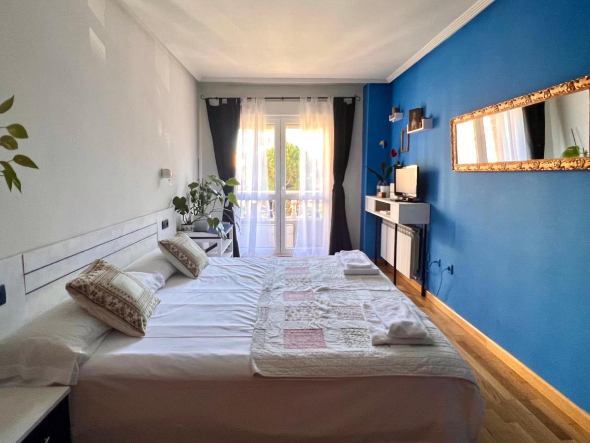 Housingleon- Casa Oliva Con Garaje Apartment Leon