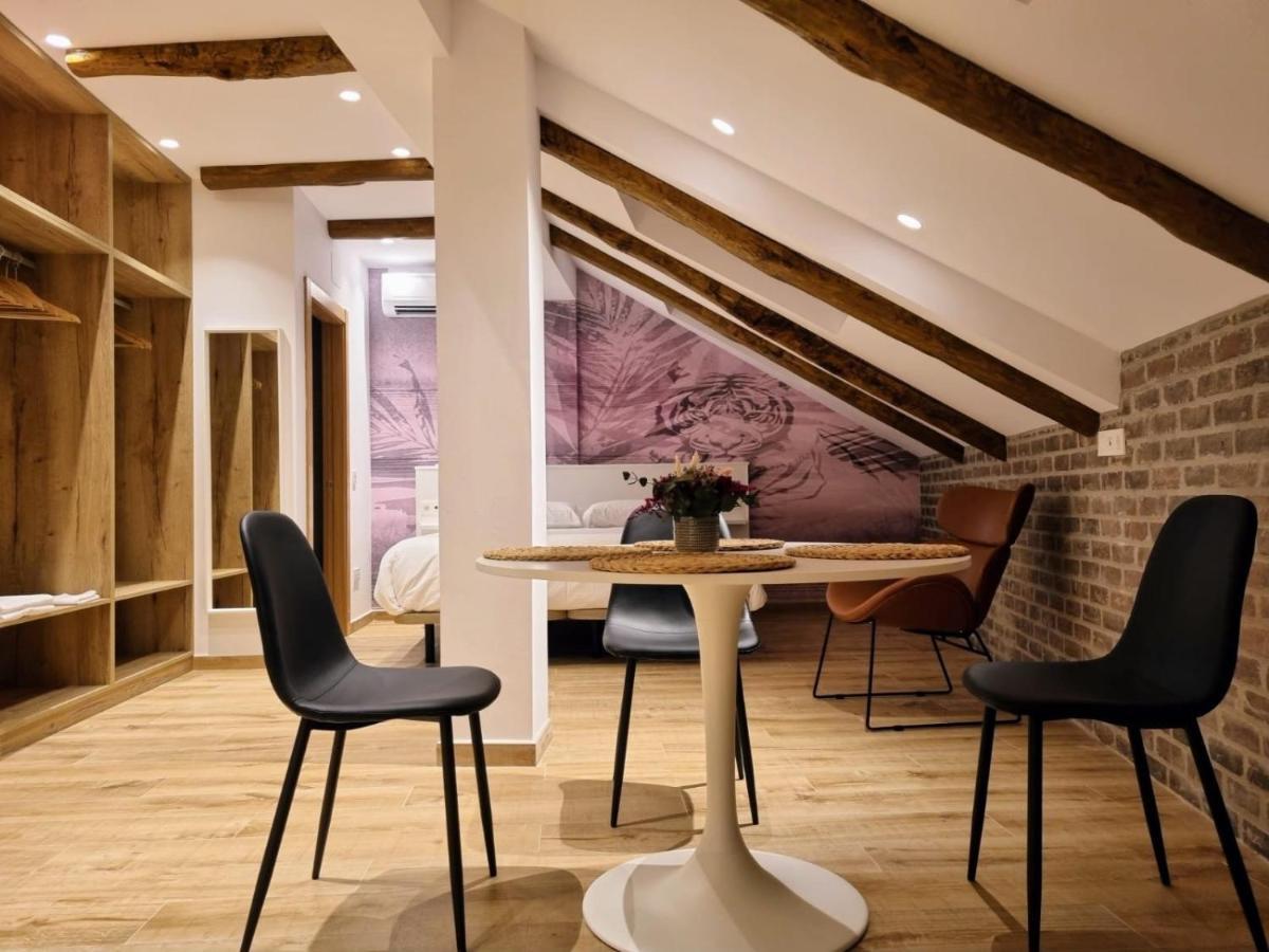 Berrueta , Plaza Mayor By Albany Apartamento