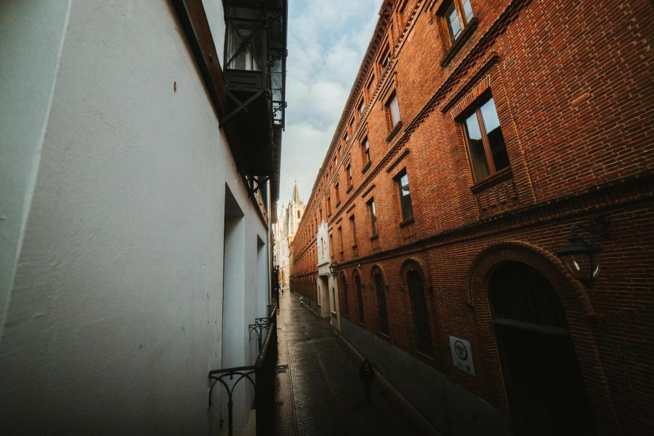 Berrueta , Plaza Mayor By Albany Apartamento León