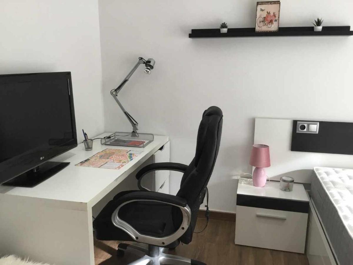 Apartamento Gran Piso Alto Luzdiseno Centrico Con Garaje *