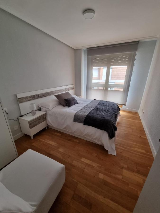 Apartment Vivienda Silvia Renfe Leon