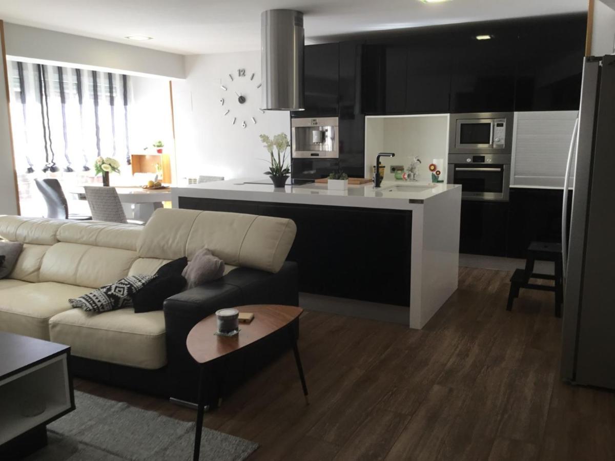 Gran Piso Alto Luzdiseno Centrico Con Garaje Apartment
