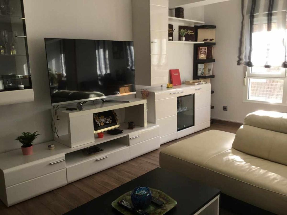 Gran Piso Alto Luzdiseno Centrico Con Garaje Apartment