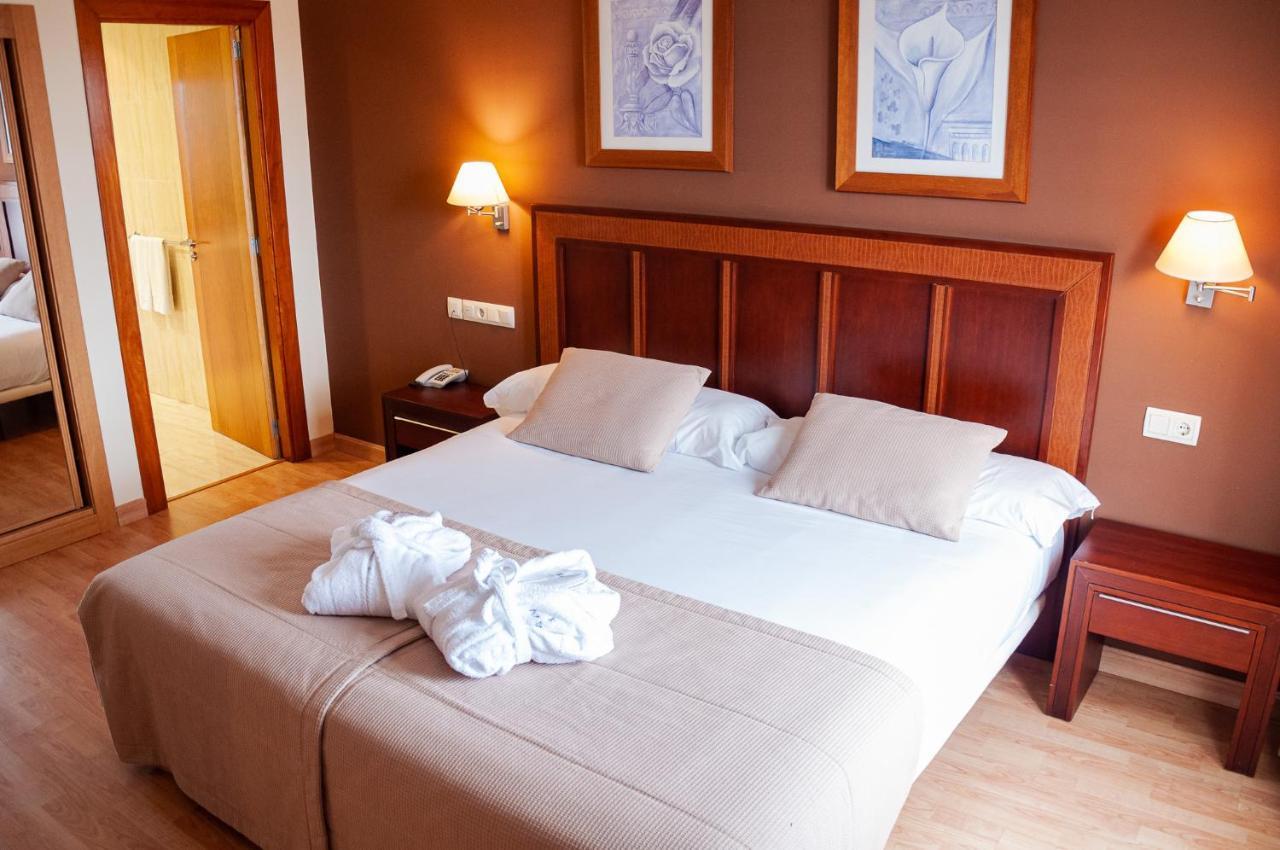Hotel Santiago 4*