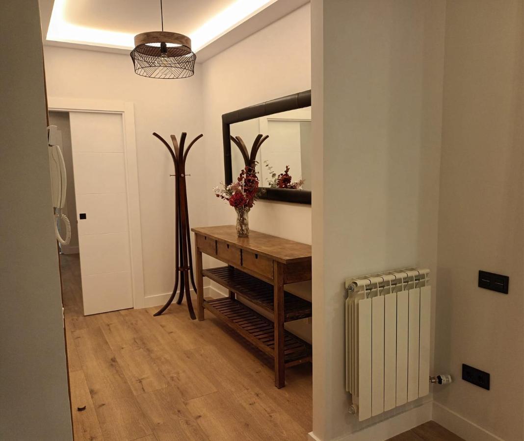 Roma 8 Apartamento *