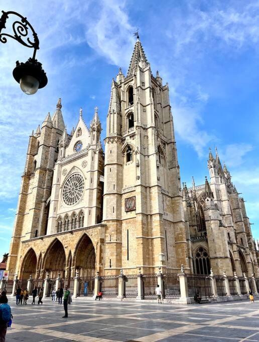 Apartamento Amplio Atico Junto A La Catedral *
