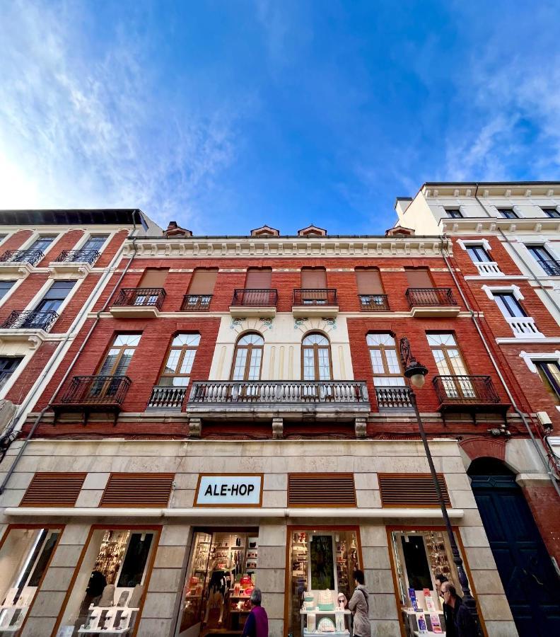 Apartamento Amplio Atico Junto A La Catedral