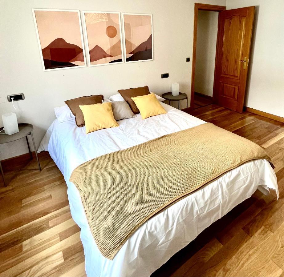 Apartamento Amplio Atico Junto A La Catedral León