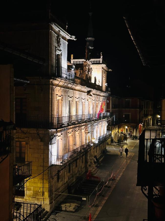 Sweethome Plaza Mayor De *