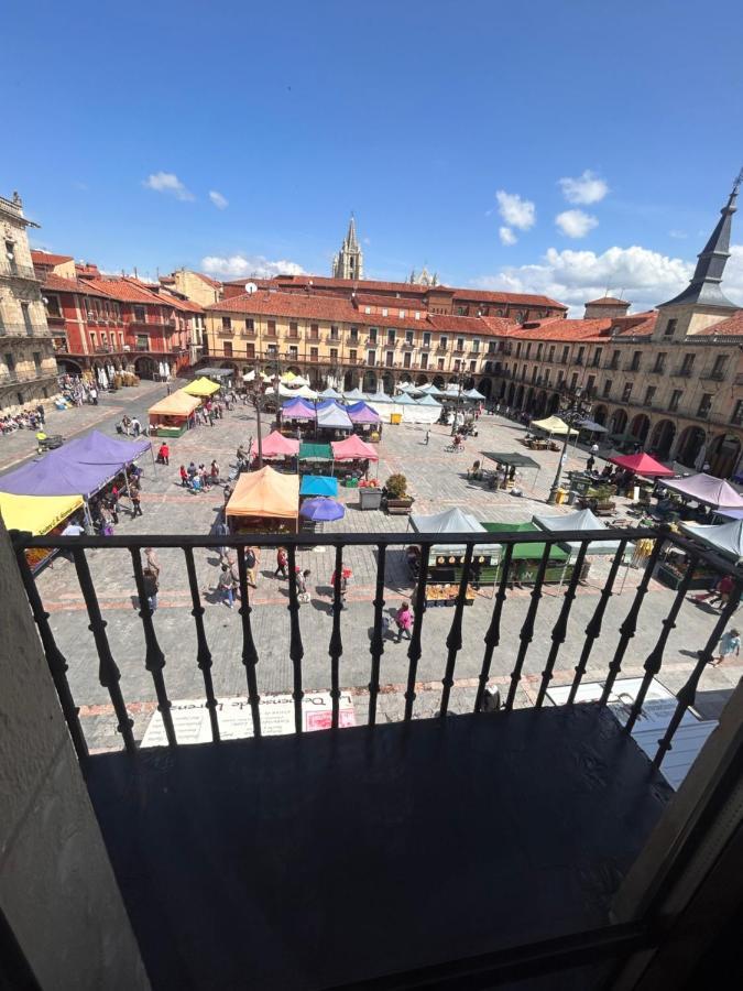 Sweethome Plaza Mayor De * León