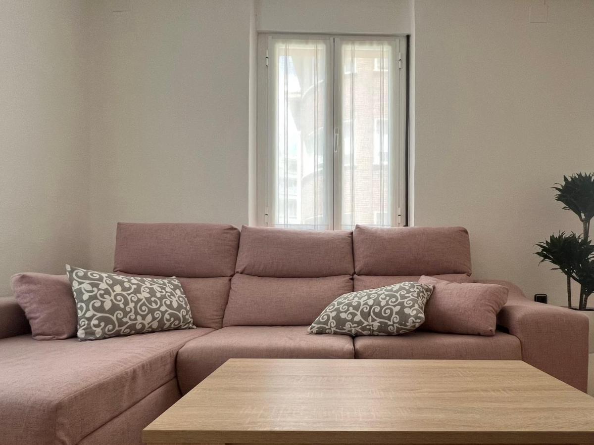 Apartment Blue Et Rose By Aroom Vut-le-966 *