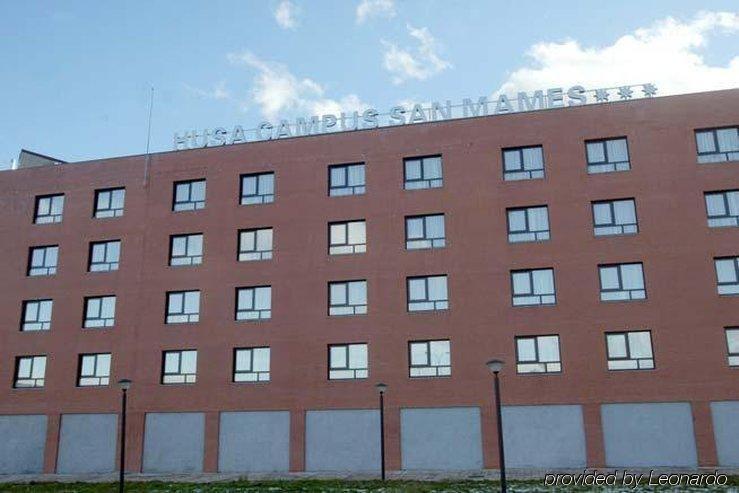 Exe Campus San Mamés 3*