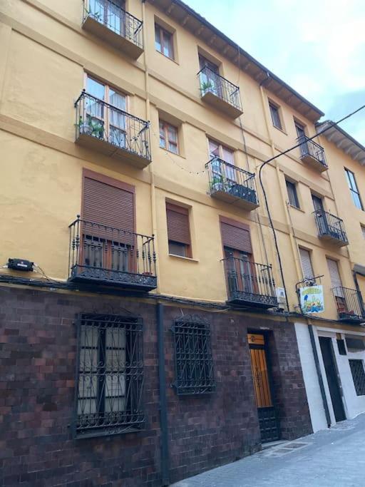 Centro Historico Barrio Humedo Acogedor Rustico Apartment *