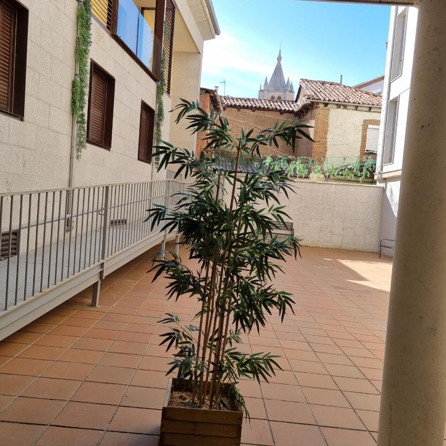 My Way Catedral Apartment Leon