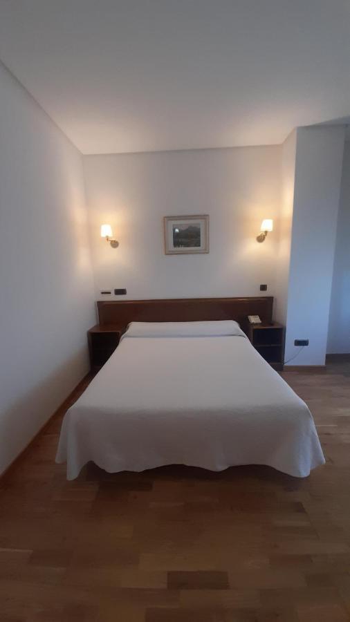 Hotel Moreras 3*