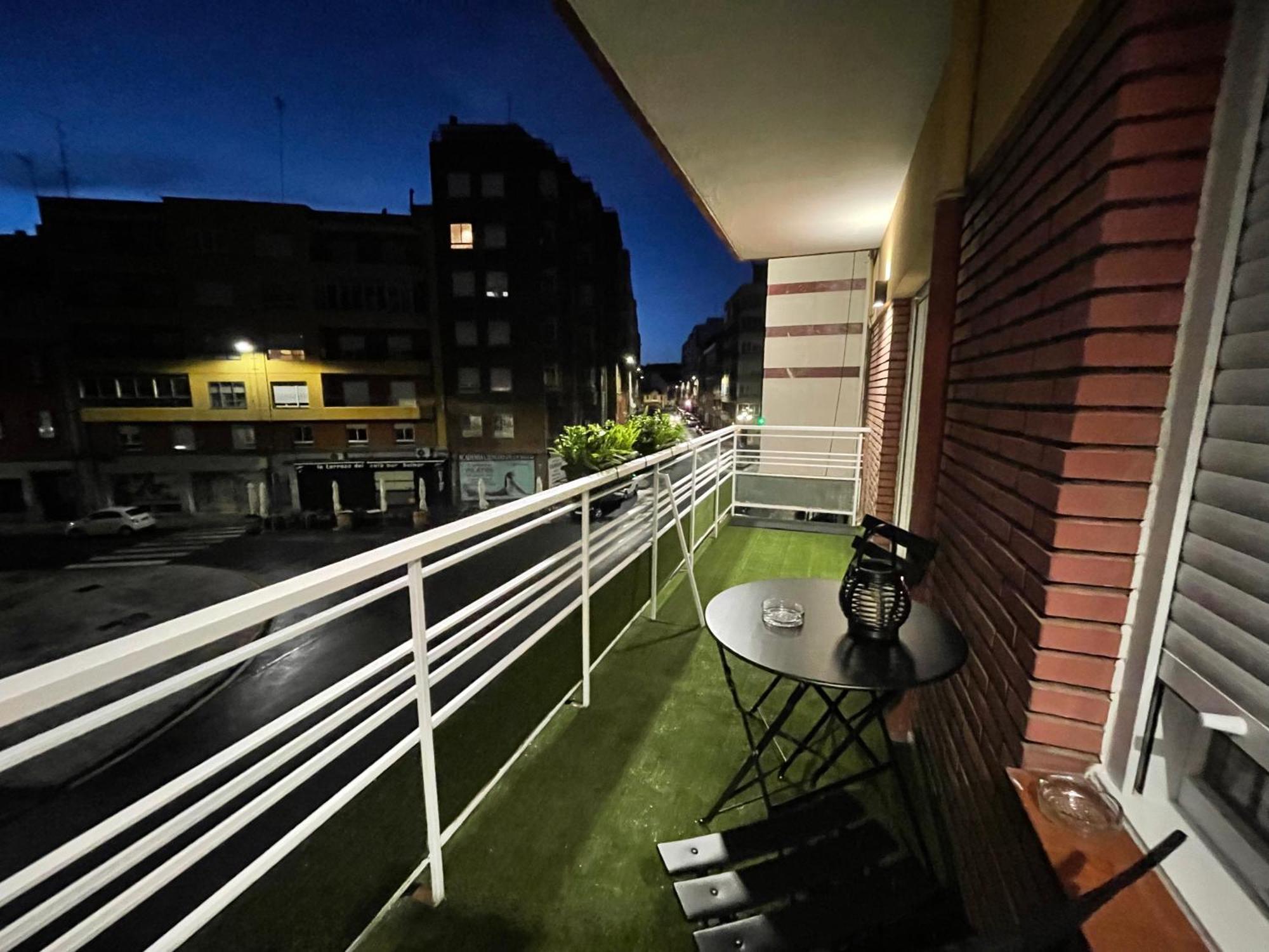 Centrico Santa Ana Apartamento *
