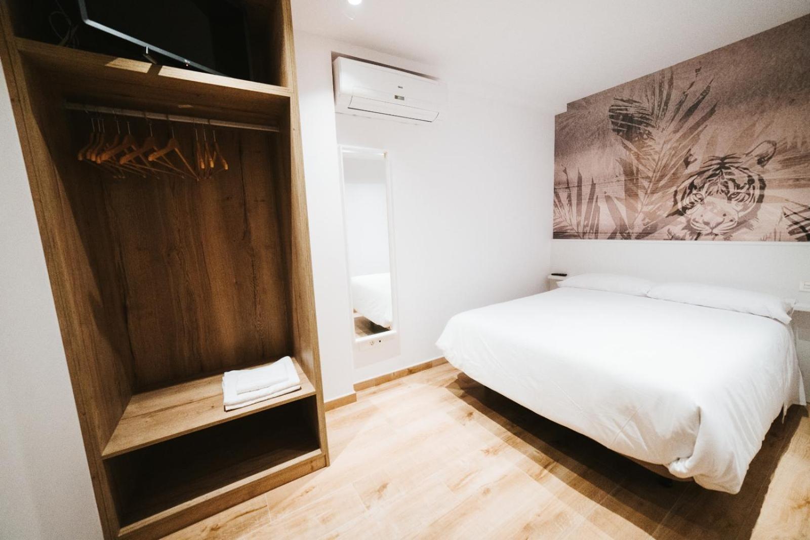Berrueta , Plaza Mayor By Albany Apartamento