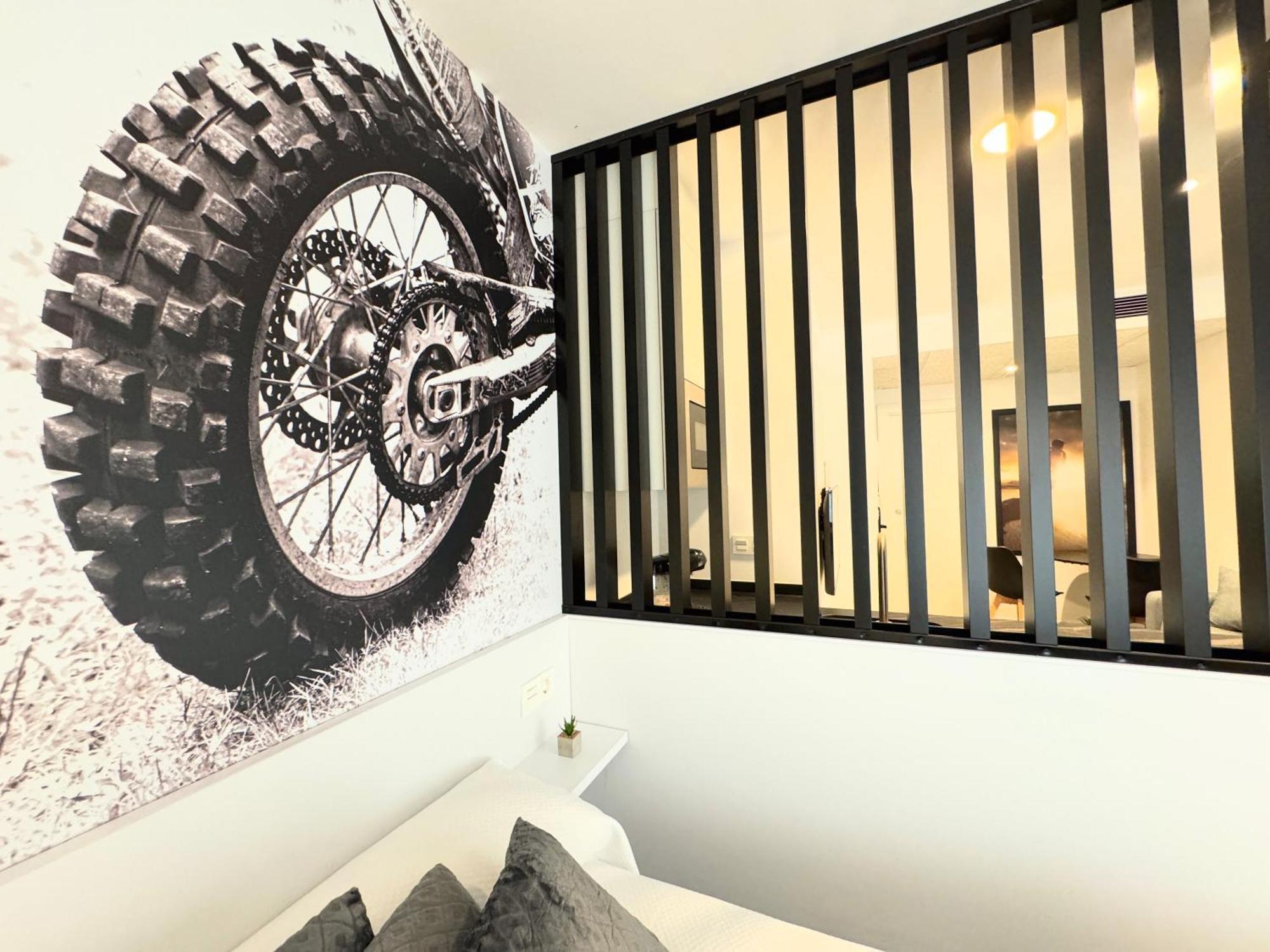 Turisticos Identia Sport Apartment Leon