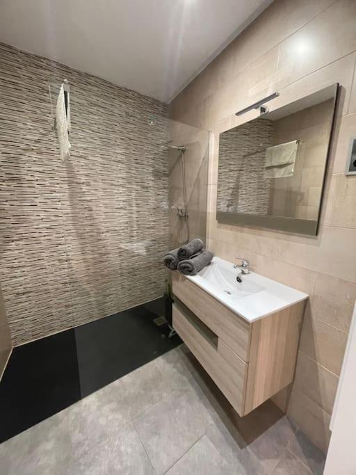 Apartamento Bermudo Iii Vut-le-784 *