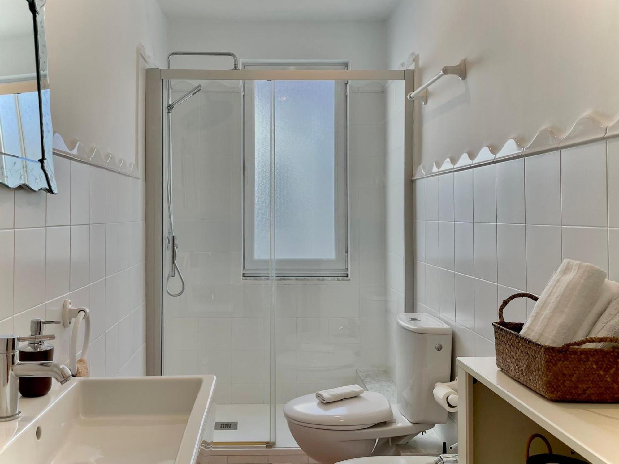 Vivienda 9 Vut-le-1026 Hall De Gare By Aroom * Leon