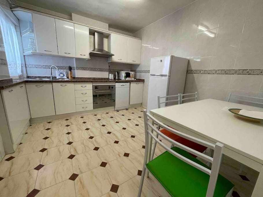 Apartamento Oak Flat - 4 Habitaciones, 2 Banos, Terrazas-