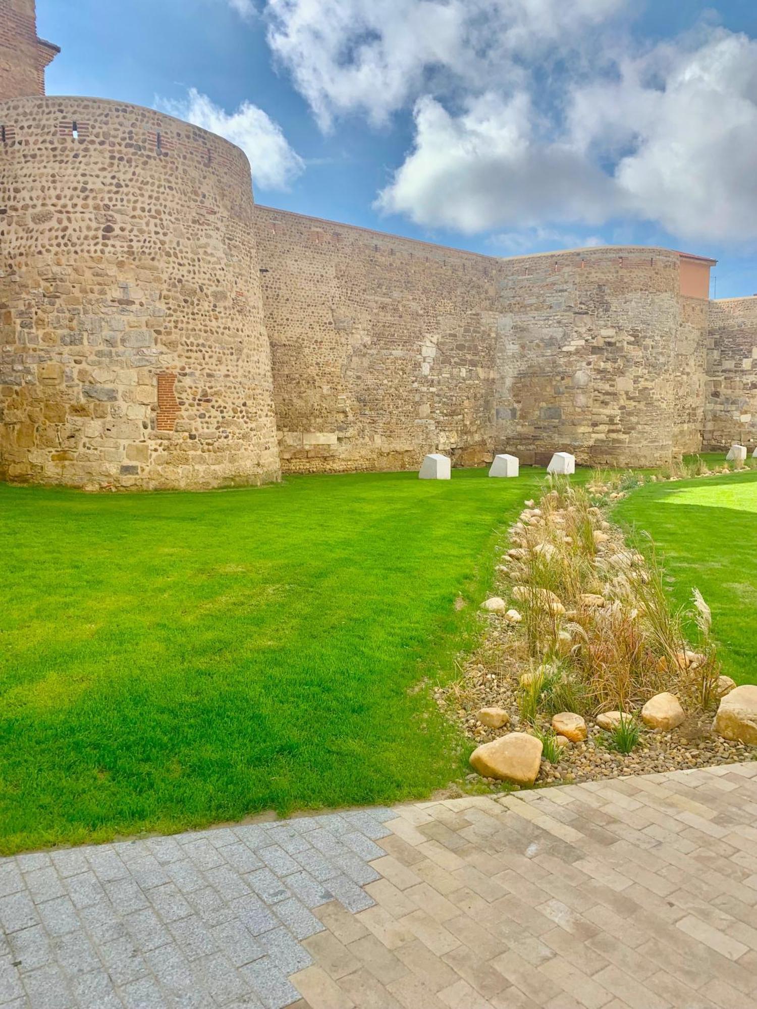 Casa Palomera - Casa Completa Con Jardín, Gimnasio Y Garaje Privados *