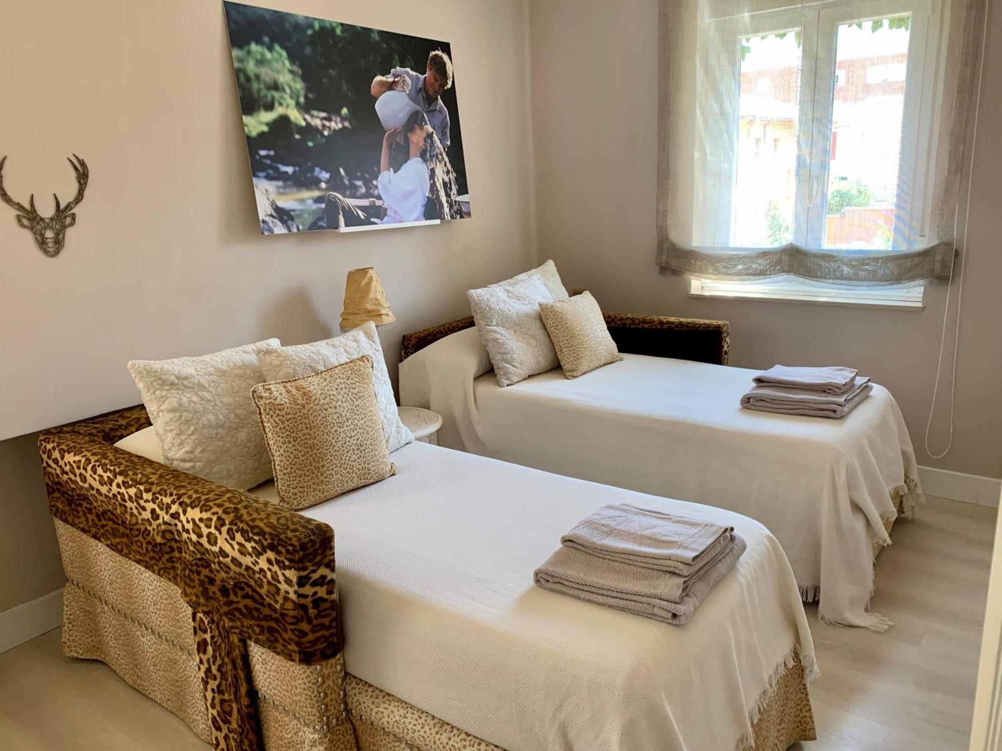 Сasa de vacaciones Casa Palomera - Casa Completa Con Jardín, Gimnasio Y Garaje Privados