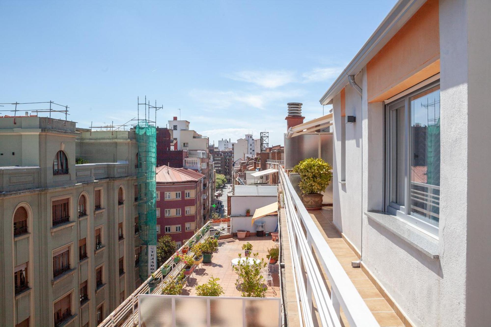 Apartment Burgo Nuevo Atico De Lujo En Pleno Centro Con Terraza Y Vistas - Leonapartamentos Leon