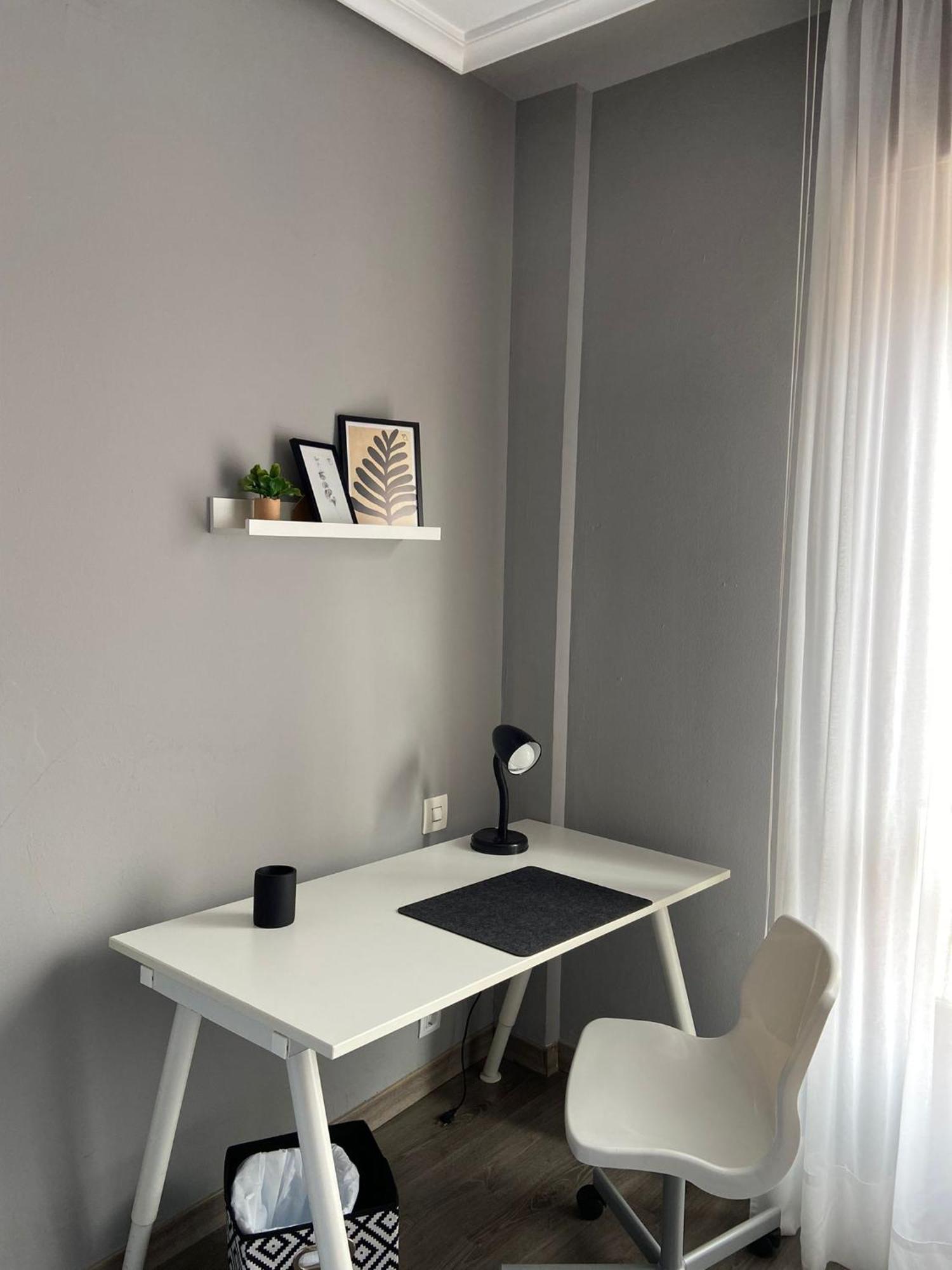 Misericorde I By Aroom - Vut Le 566 * Leon