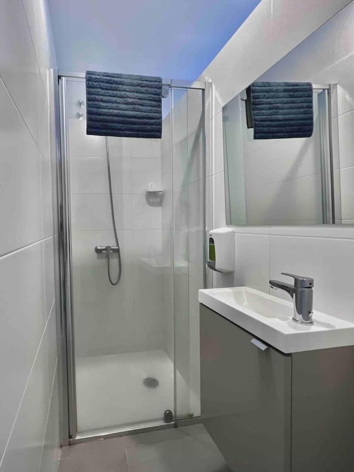 Apartamento Poisson By Aroom Vut-le- 1147 Casco Historico Casa Con Patio Privado *