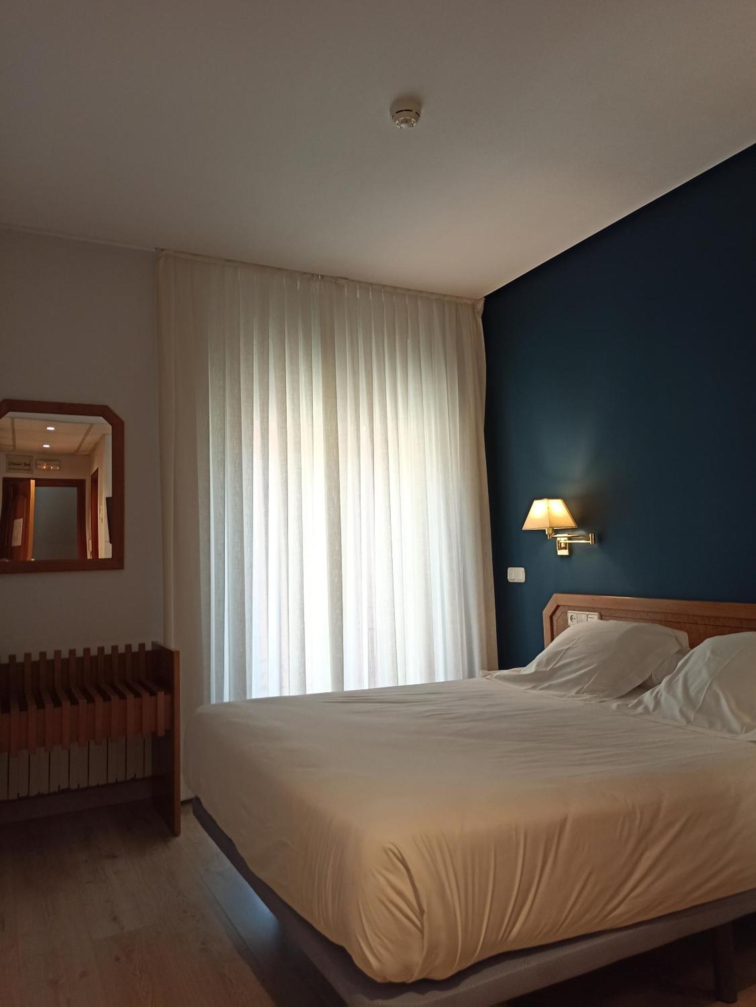 Hotel Arva Paris León