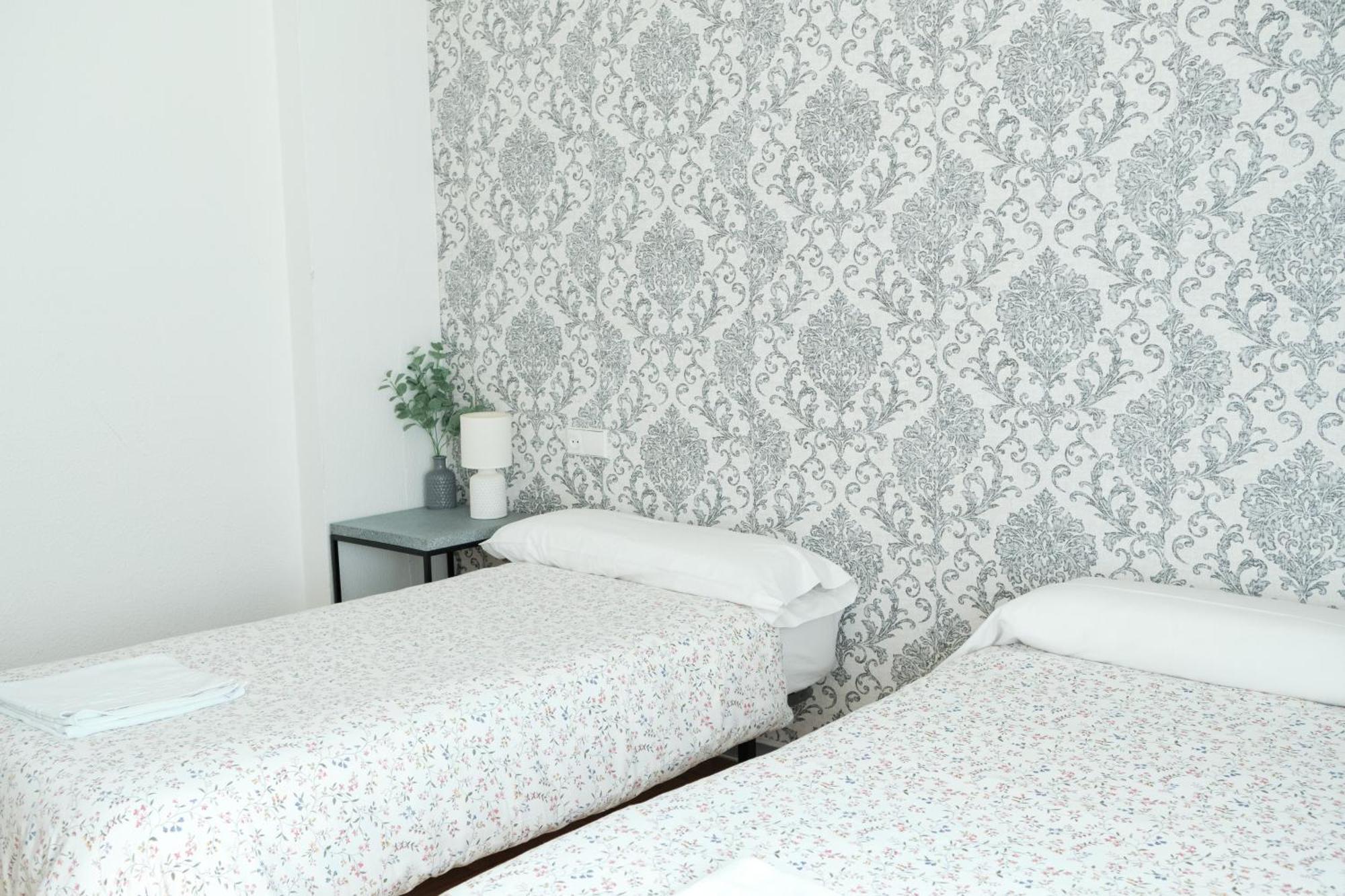 Hostal Rua 35 *