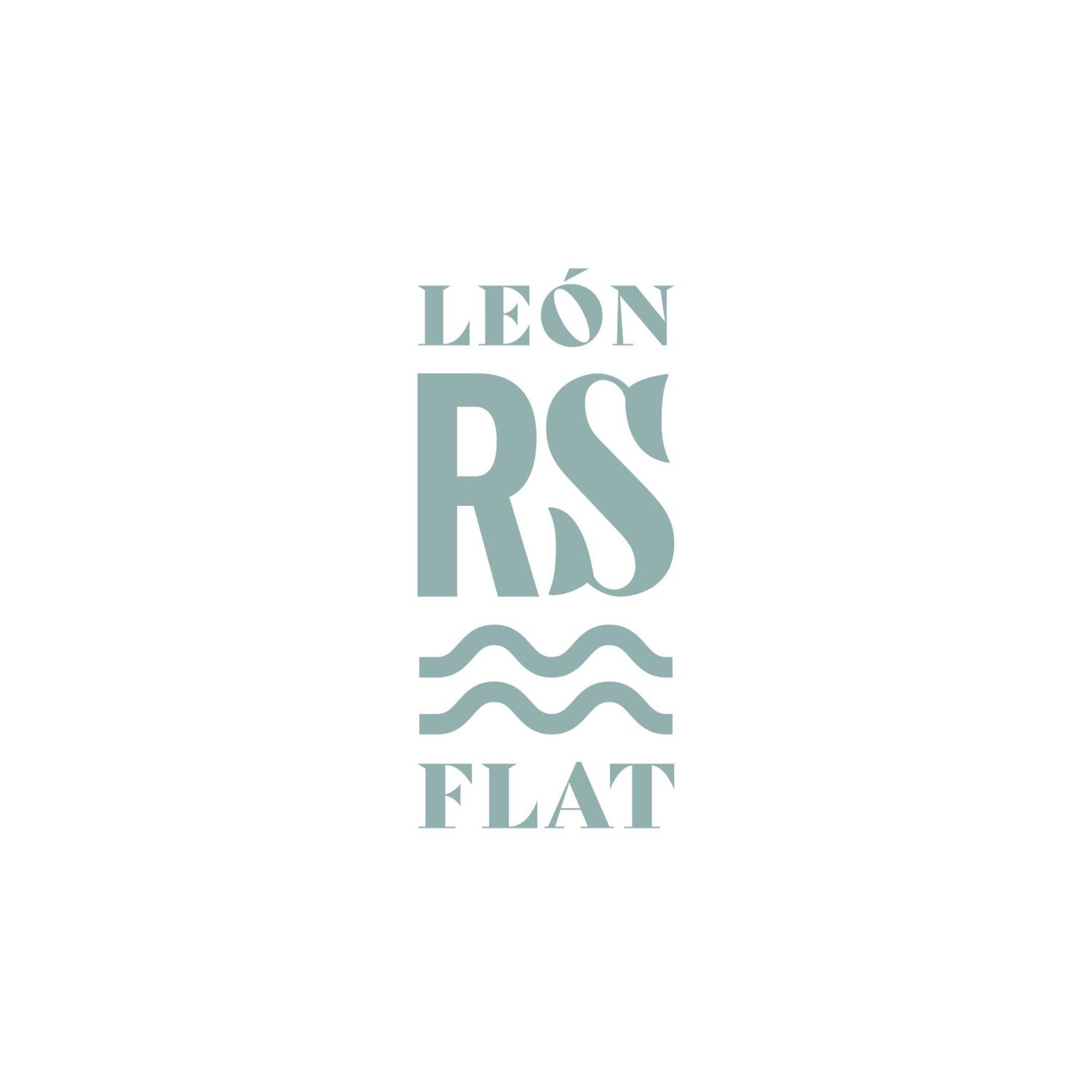 Riverside Flat *