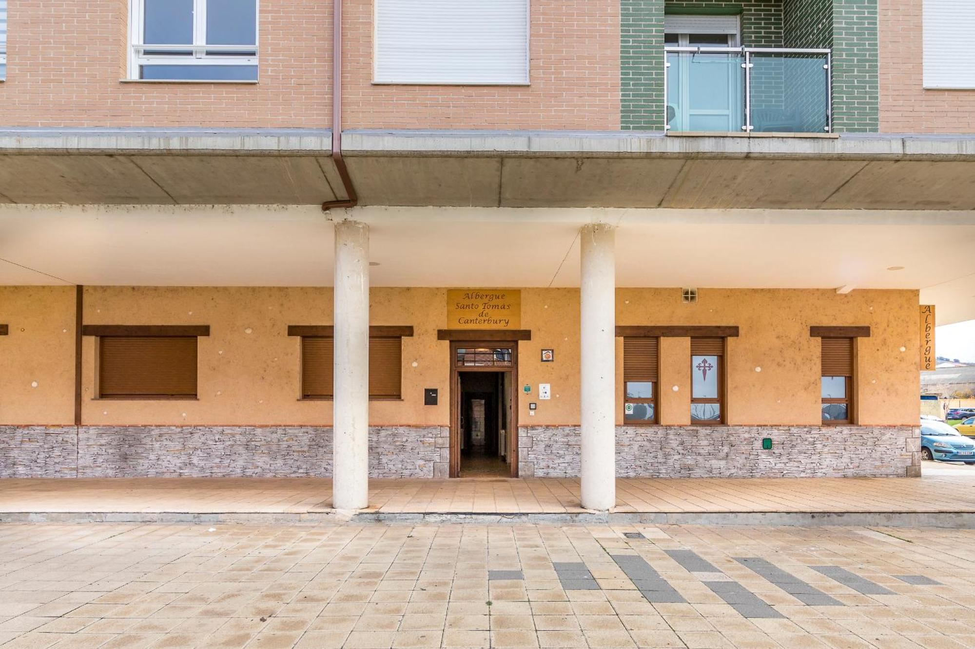 Santo Tomás De Canterbury Hostal