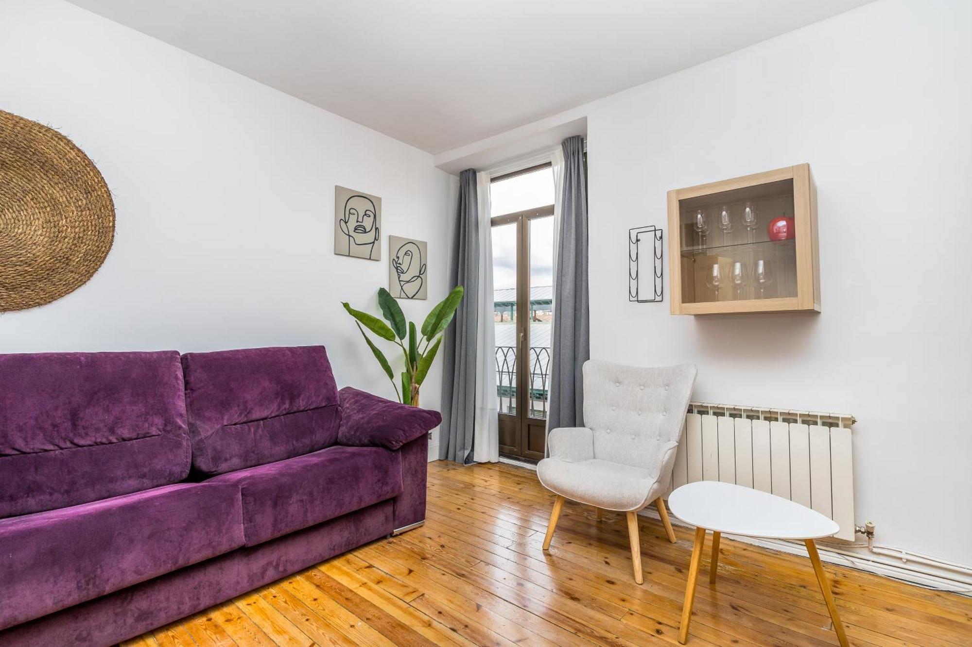 Baruhaus Conde Luna Apartment *