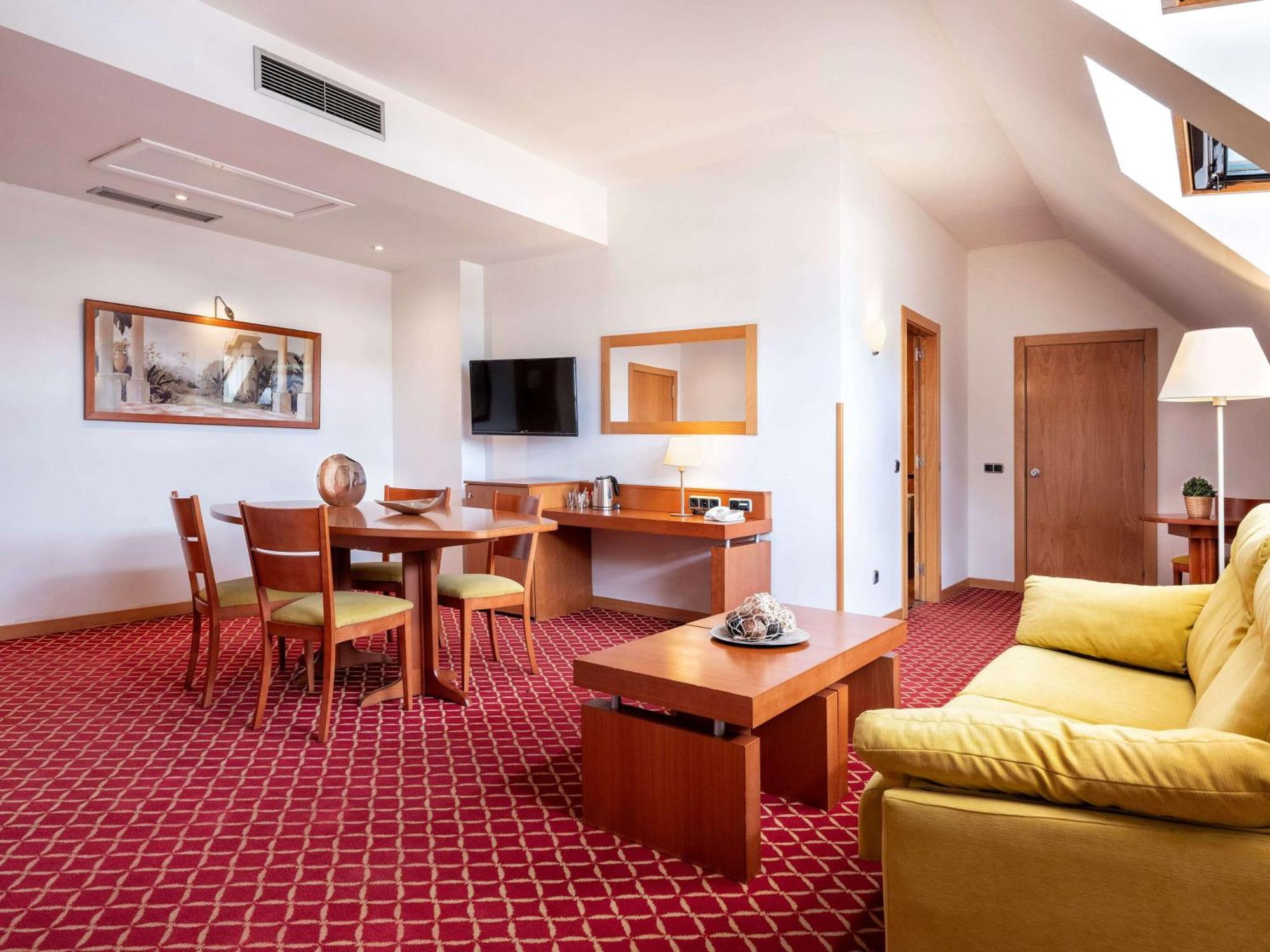 Hotel Camino Affiliated By Meliá León
