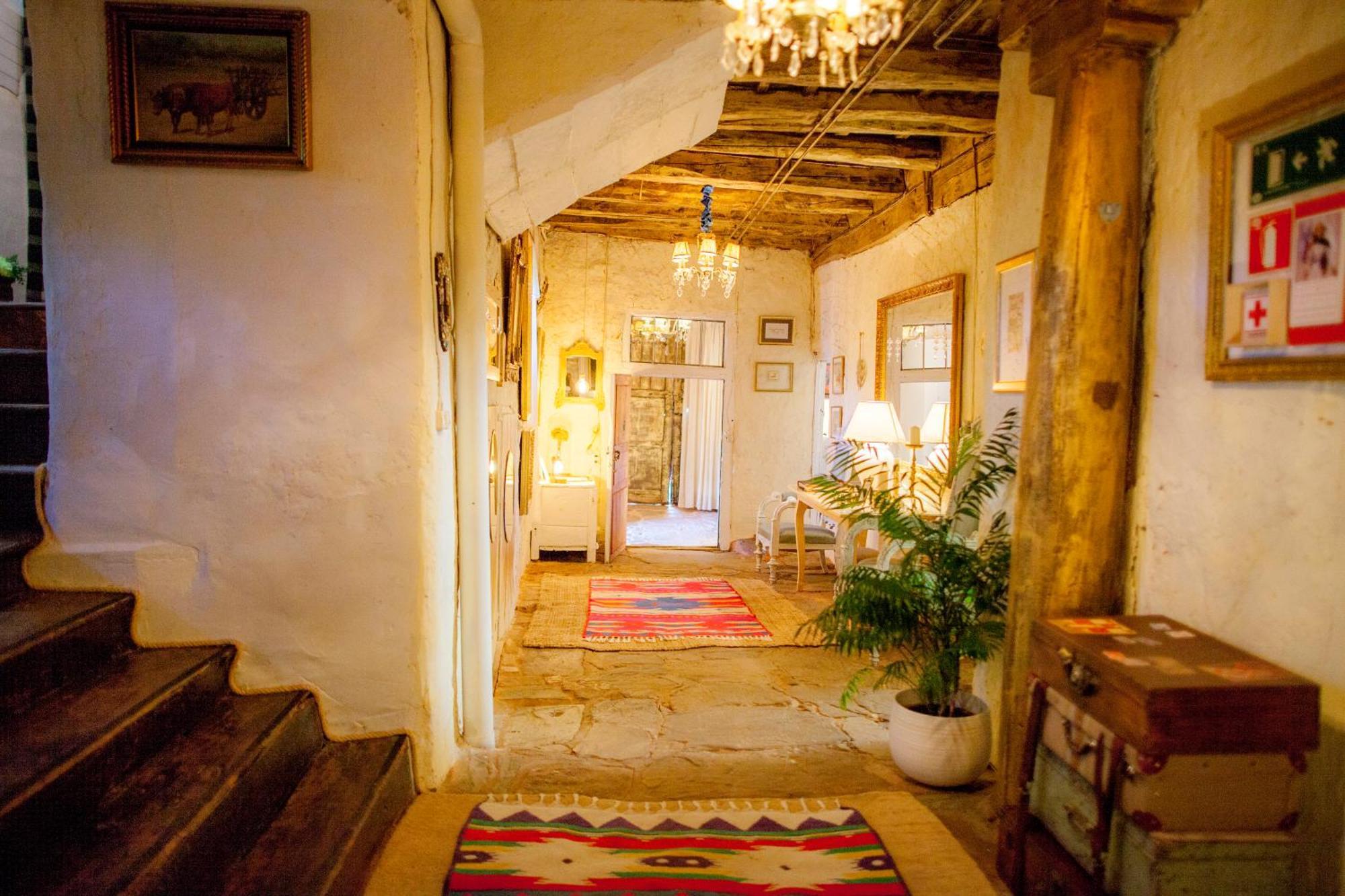 Arzipreste I Casa Del Cura *