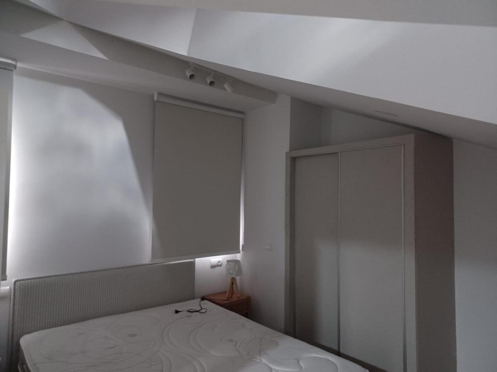 Apartamento Palacio Real 2b *