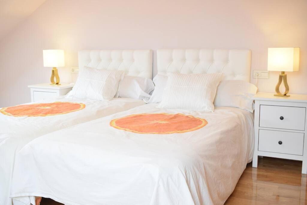 Disfruta En Duplex A 350m De La Catedral Apartamento León