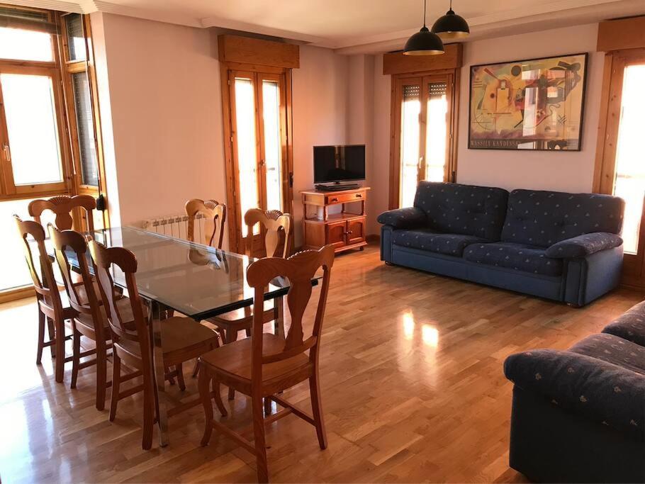 Disfruta En Duplex A 350m De La Catedral Apartamento *