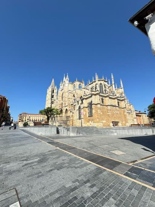 En A 3' De La Catedral - Vut-le1157 Apartamento León